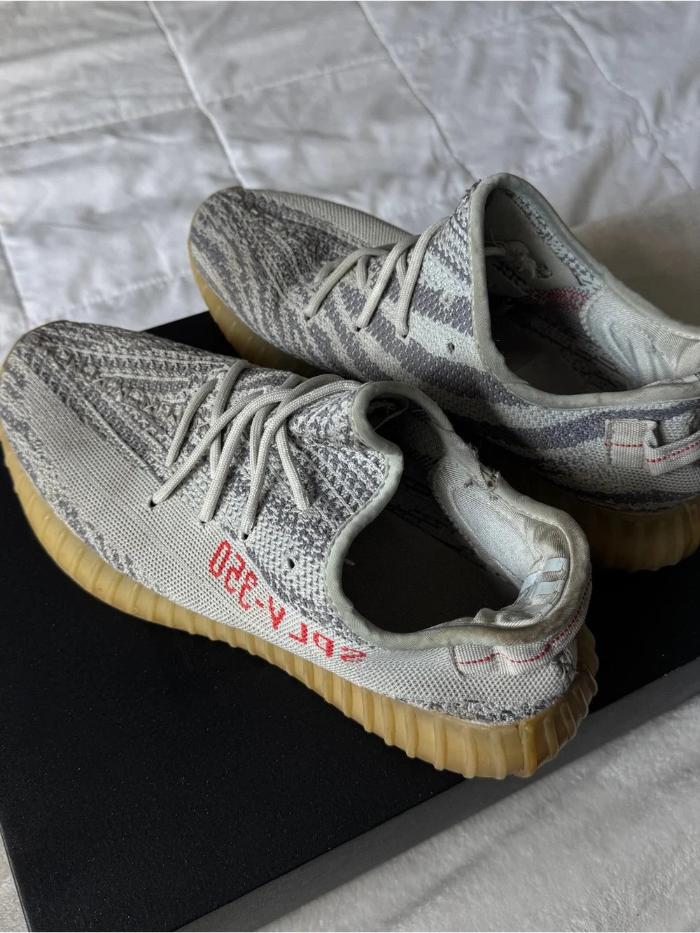 Yeezy Boost 350 sneakers - Picture 1 of 7